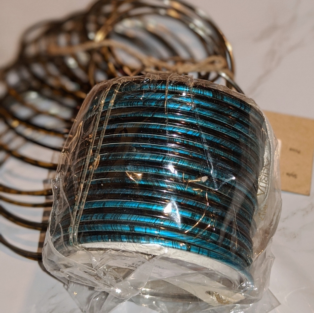 Amrita Singh bangles